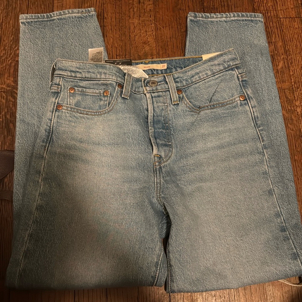 Levi’s Wedgie Jeans